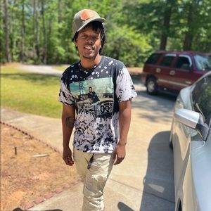 Meet your Posher, Devante